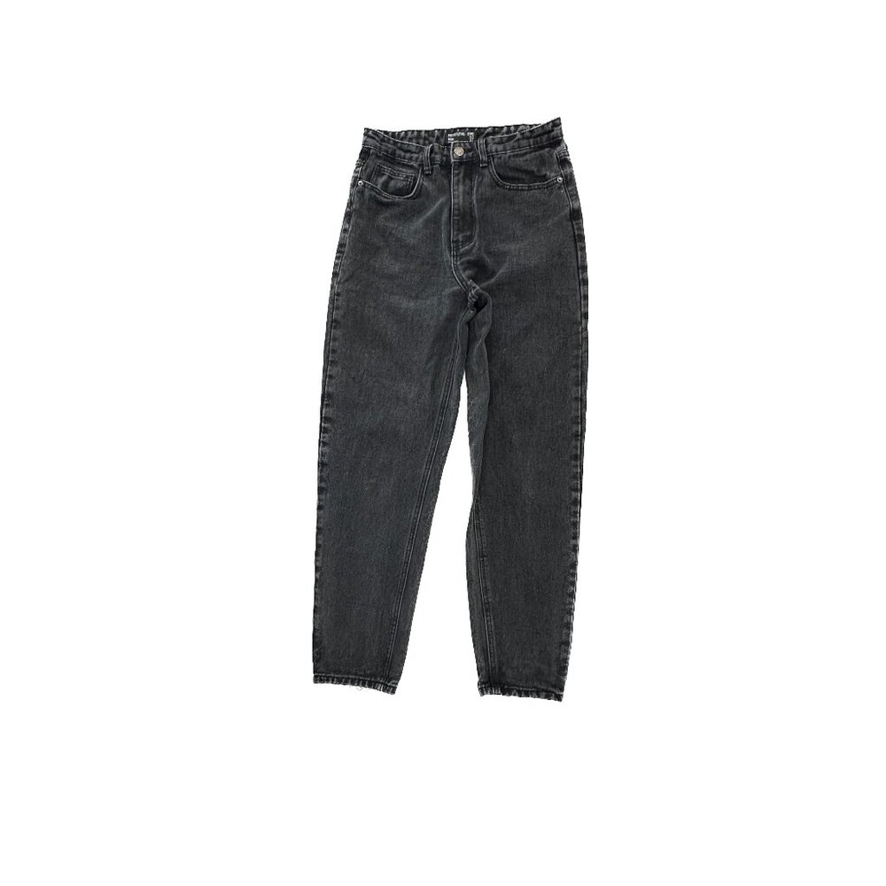 PrettyLittleThing Mom Jean Women's size 6 Black Denim Jeans